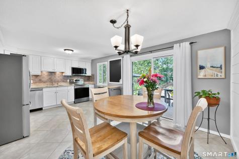 23 Conestoga Way Glastonbury CT 06033