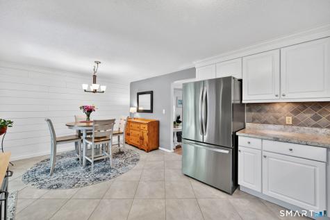 23 Conestoga Way Glastonbury CT 06033