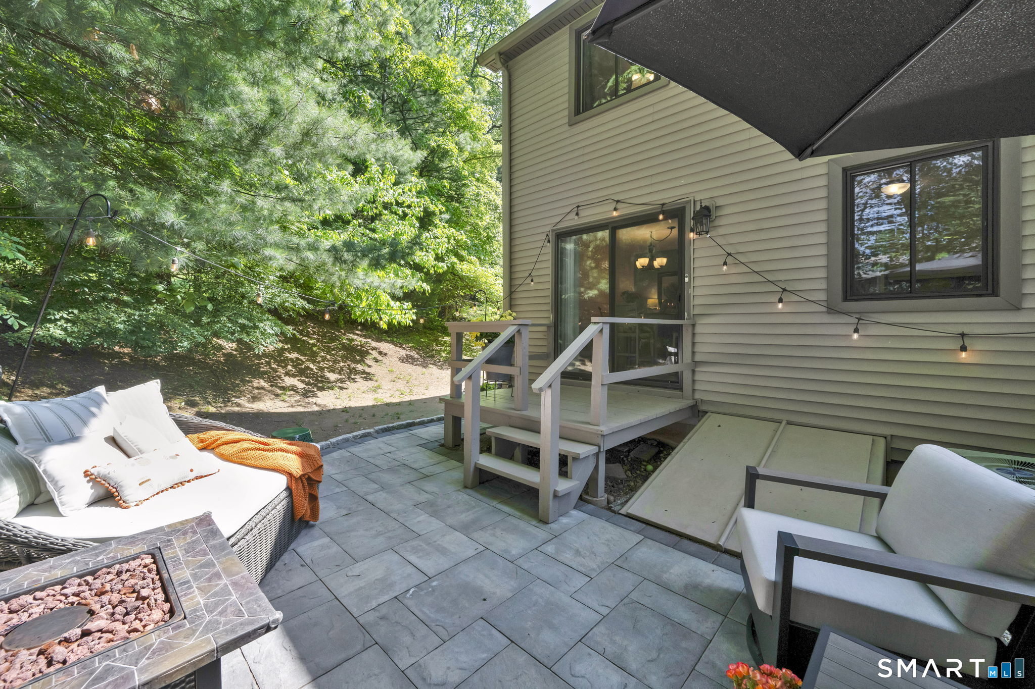 23 Conestoga Way Glastonbury CT 06033