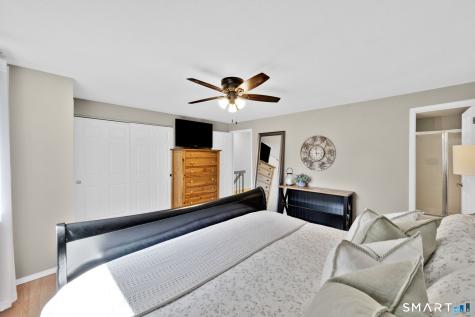 23 Conestoga Way Glastonbury CT 06033