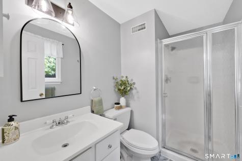 23 Conestoga Way Glastonbury CT 06033
