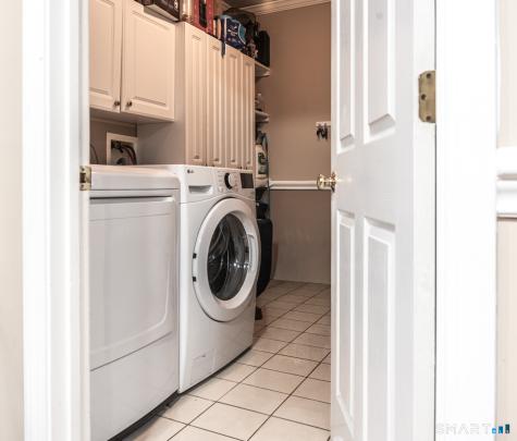 45 Pocono Lane Danbury CT 06810