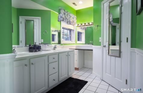 45 Pocono Lane Danbury CT 06810
