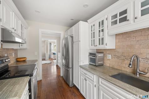 43 Village Walk Wilton CT 06897