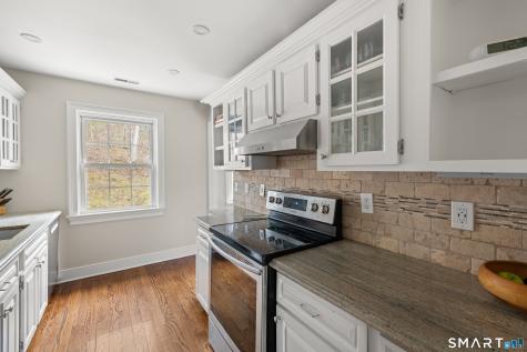 43 Village Walk Wilton CT 06897