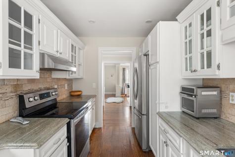 43 Village Walk Wilton CT 06897