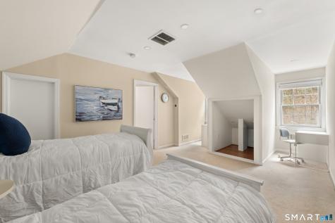 43 Village Walk Wilton CT 06897