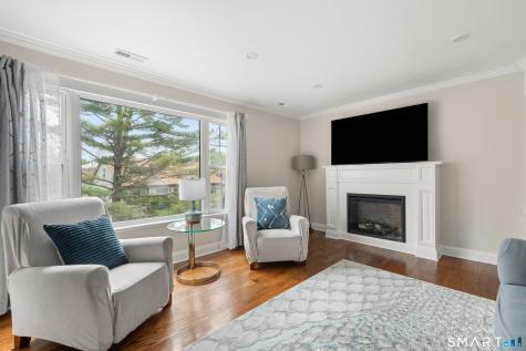 43 Village Walk Wilton CT 06897