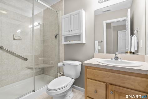 15 Reggie Way East Windsor CT 06016
