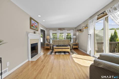 15 Reggie Way East Windsor CT 06016