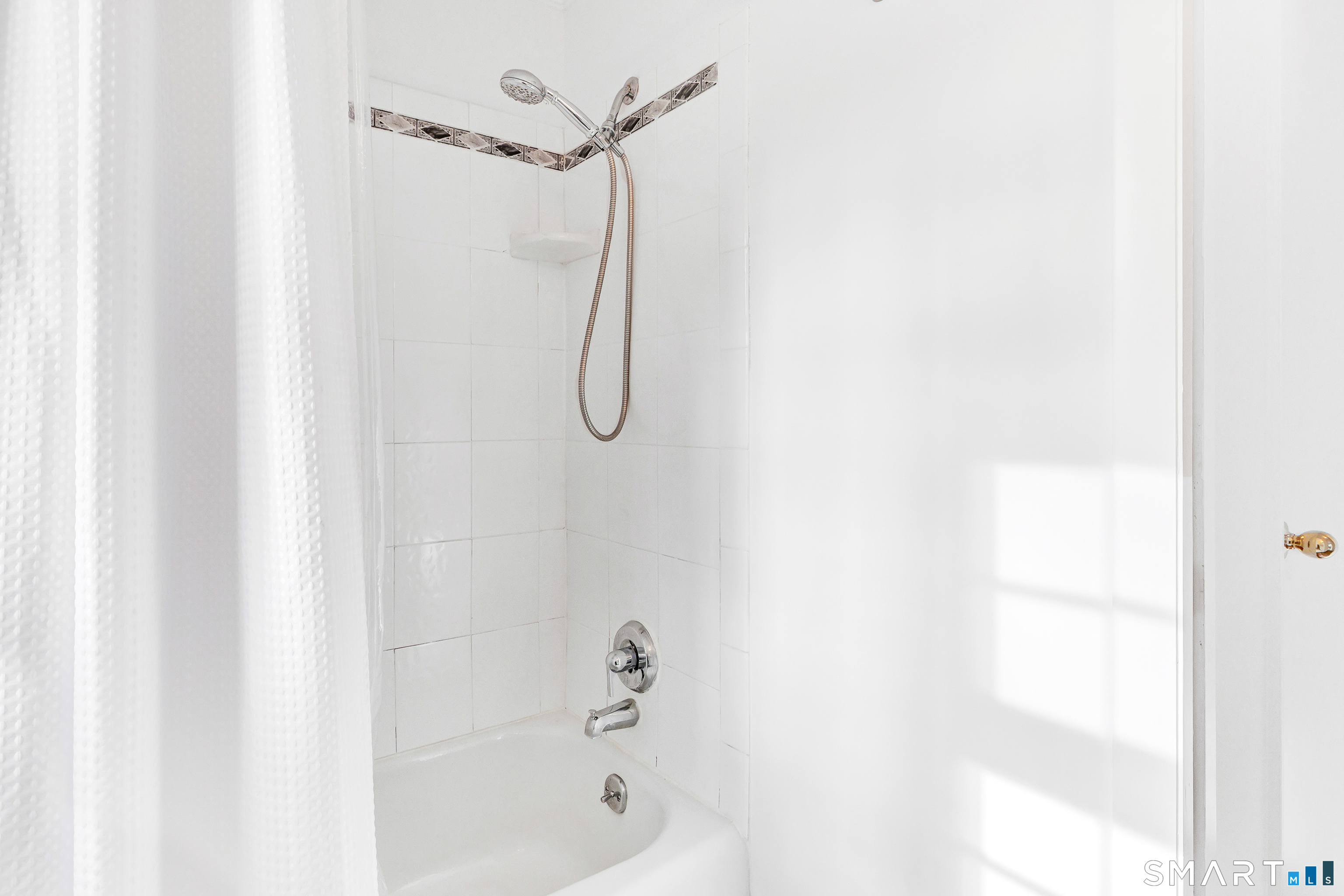 60 Heritage Hill Road New Canaan CT 06840