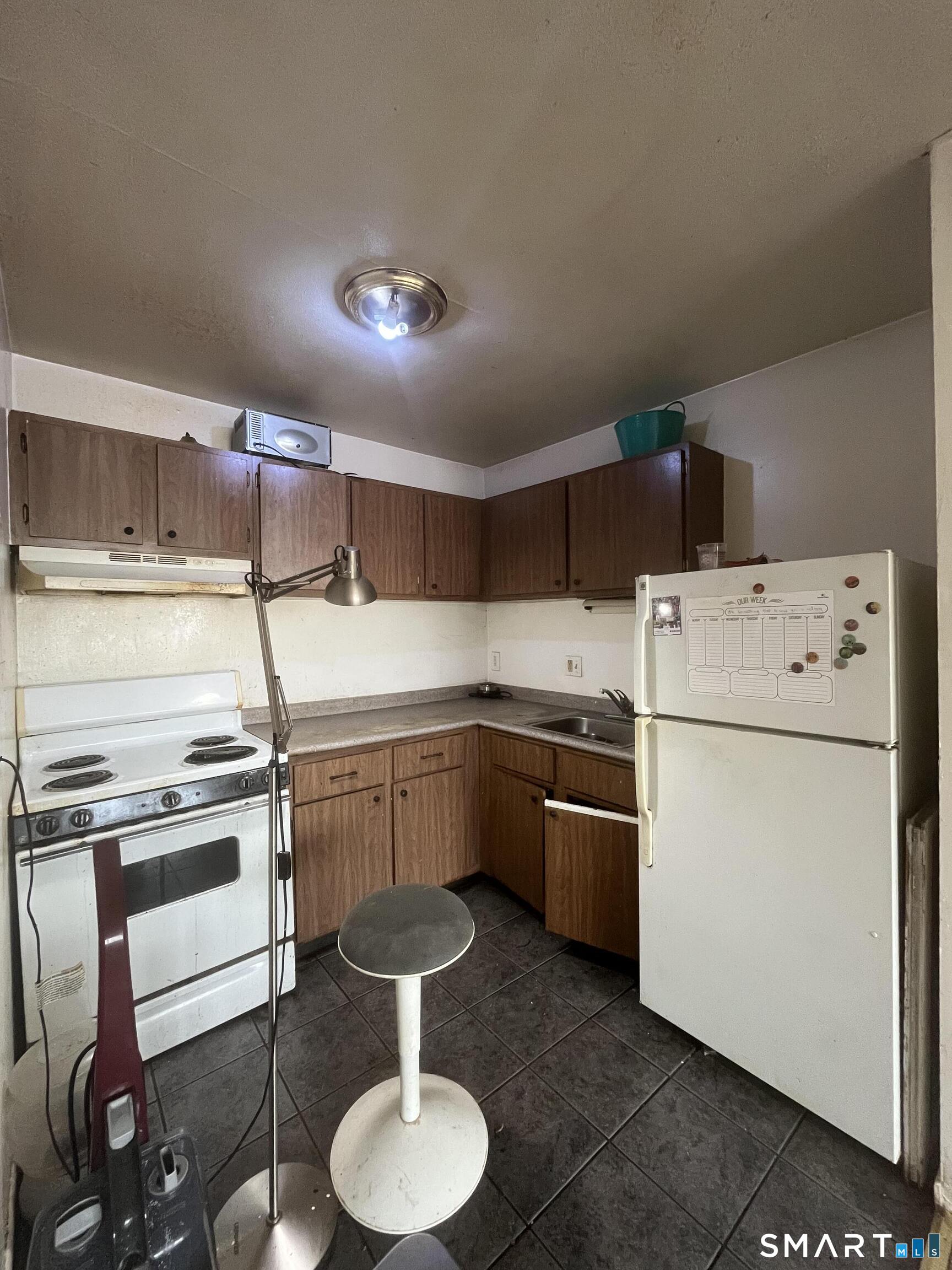 60 Donna Drive New Haven CT 06513