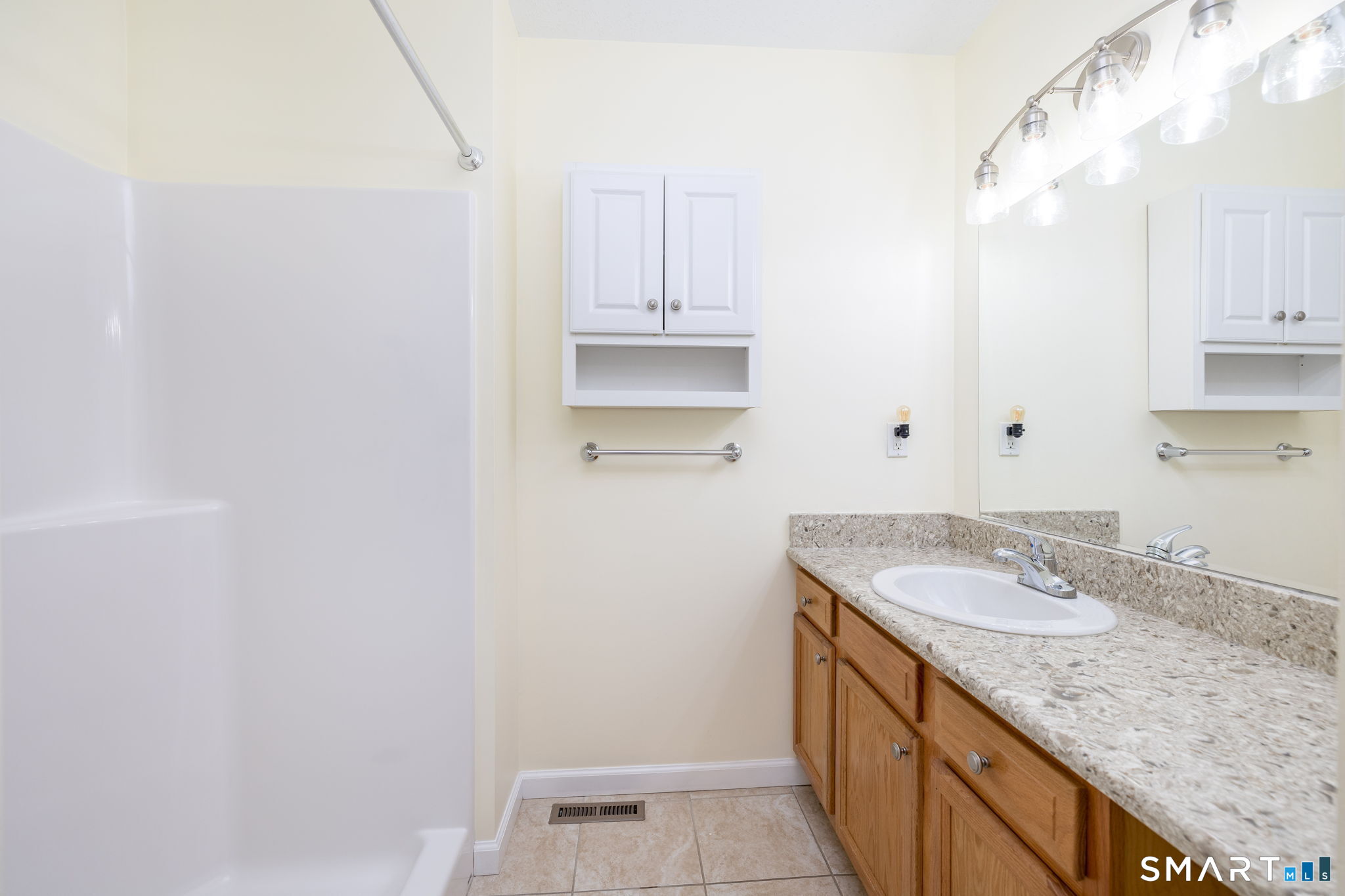 38 Joanne Drive East Hartford CT 06108