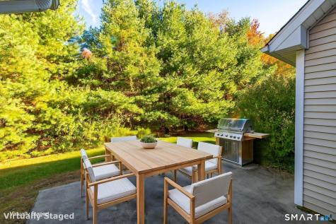 38 Joanne Drive East Hartford CT 06108