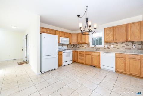 38 Joanne Drive East Hartford CT 06108