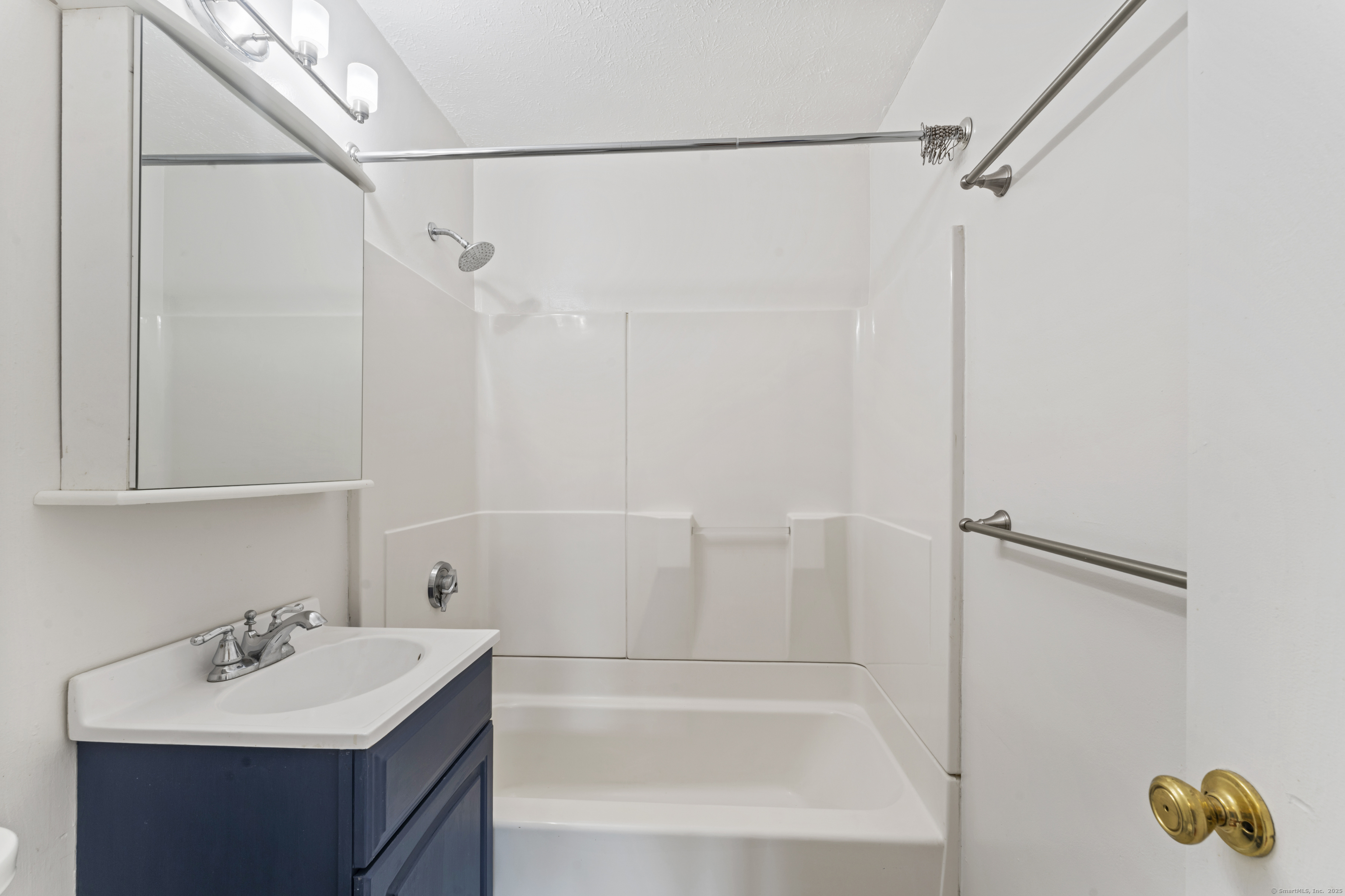 120 Wooster Street New Haven CT 06511