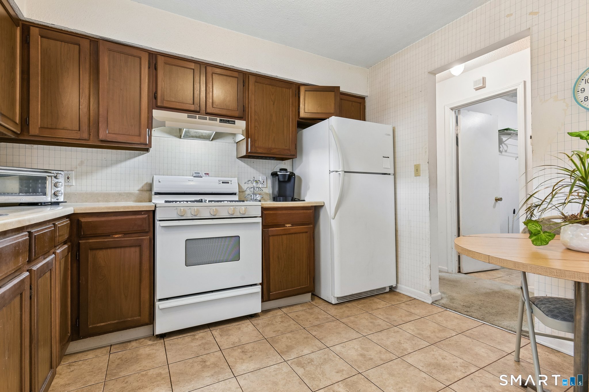 55 Thompson Street East Haven CT 06513