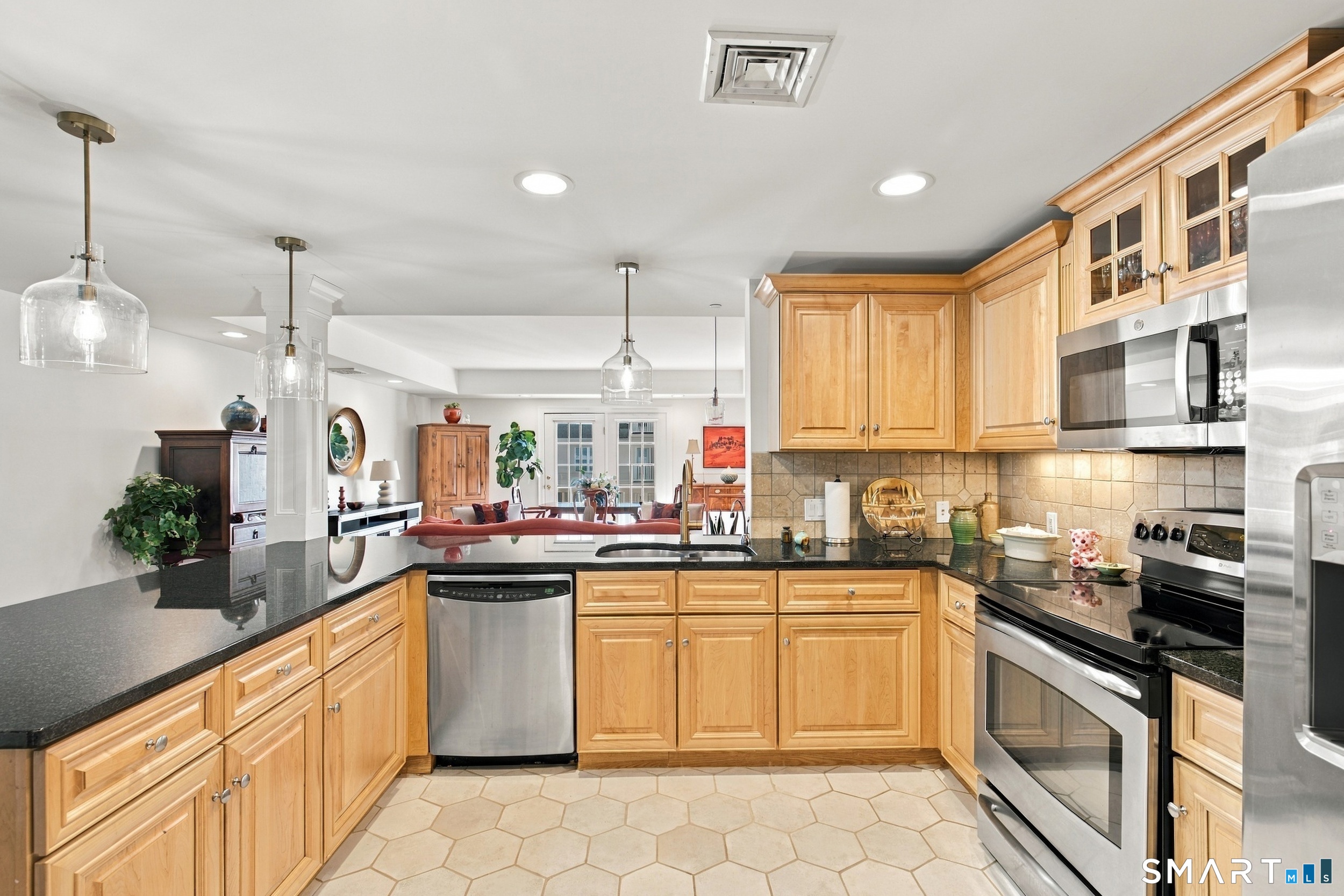 237 Fern Street West Hartford CT 06119