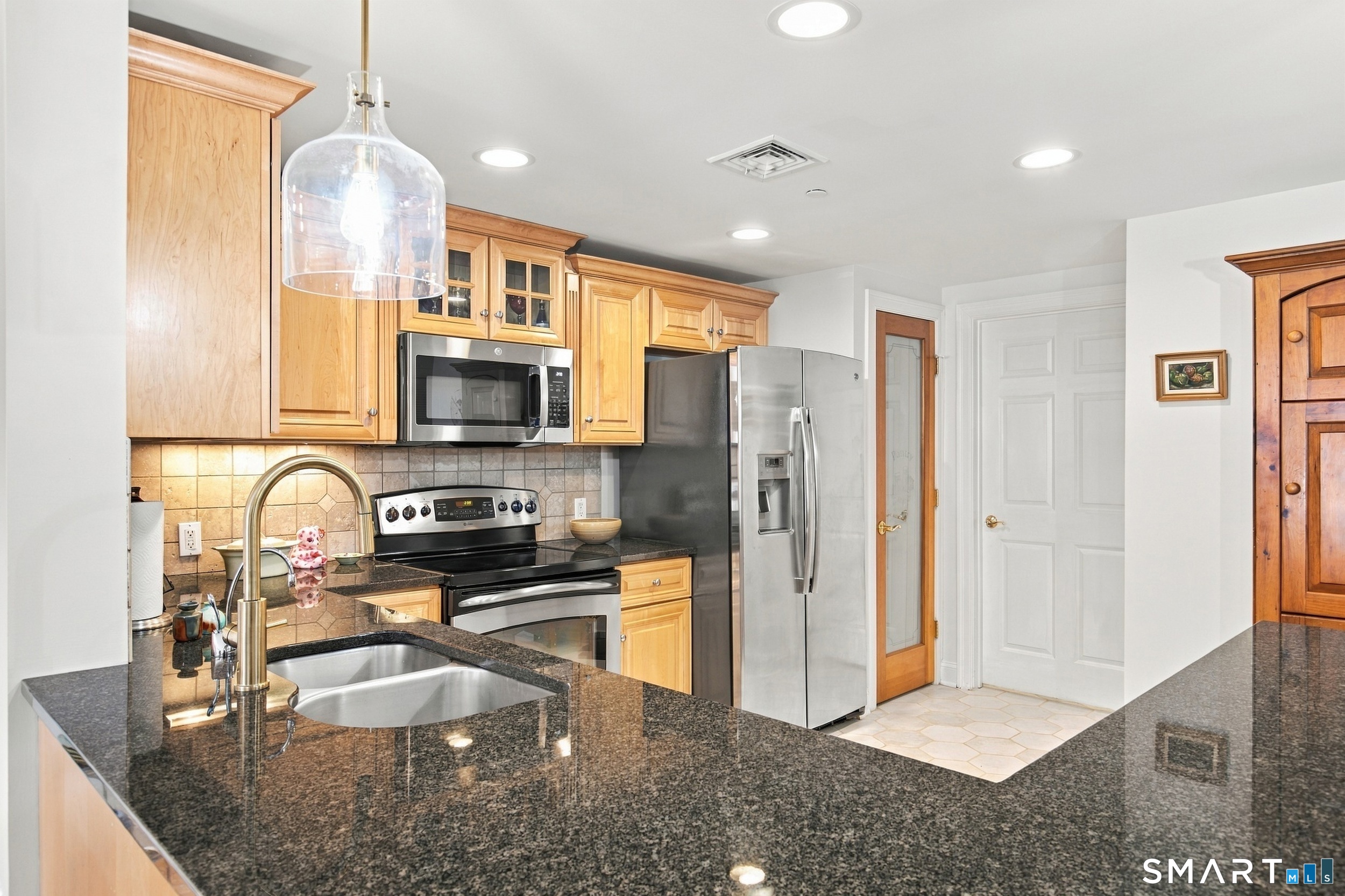 237 Fern Street West Hartford CT 06119