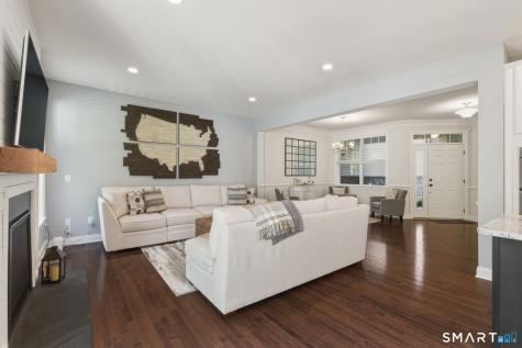72 Ridgewood Drive Middlebury CT 06762