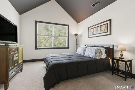 72 Ridgewood Drive Middlebury CT 06762