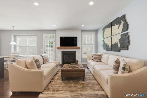 72 Ridgewood Drive Middlebury CT 06762