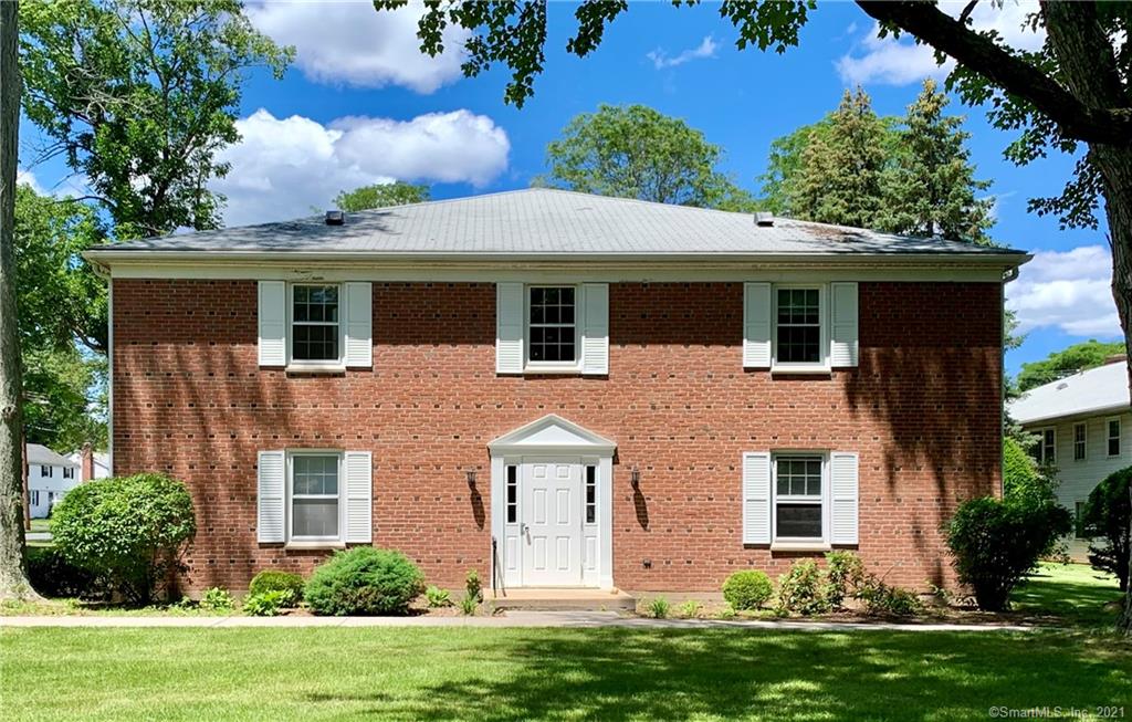 121 Shadow Lane West Hartford CT 06110