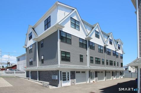 25 Beaumont Street Fairfield CT 06824