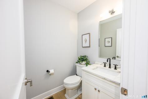 25 Beaumont Street Fairfield CT 06824