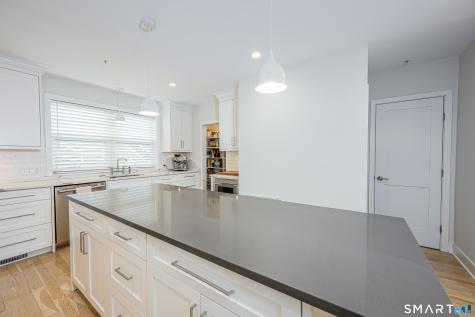 25 Beaumont Street Fairfield CT 06824