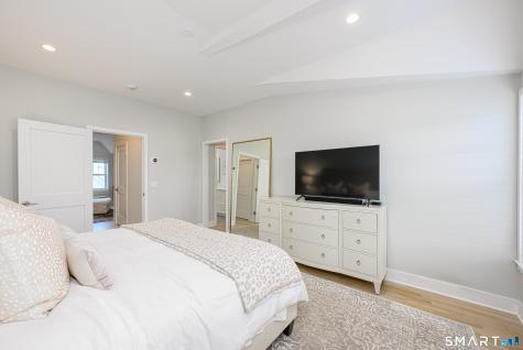 25 Beaumont Street Fairfield CT 06824