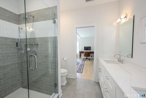 25 Beaumont Street Fairfield CT 06824