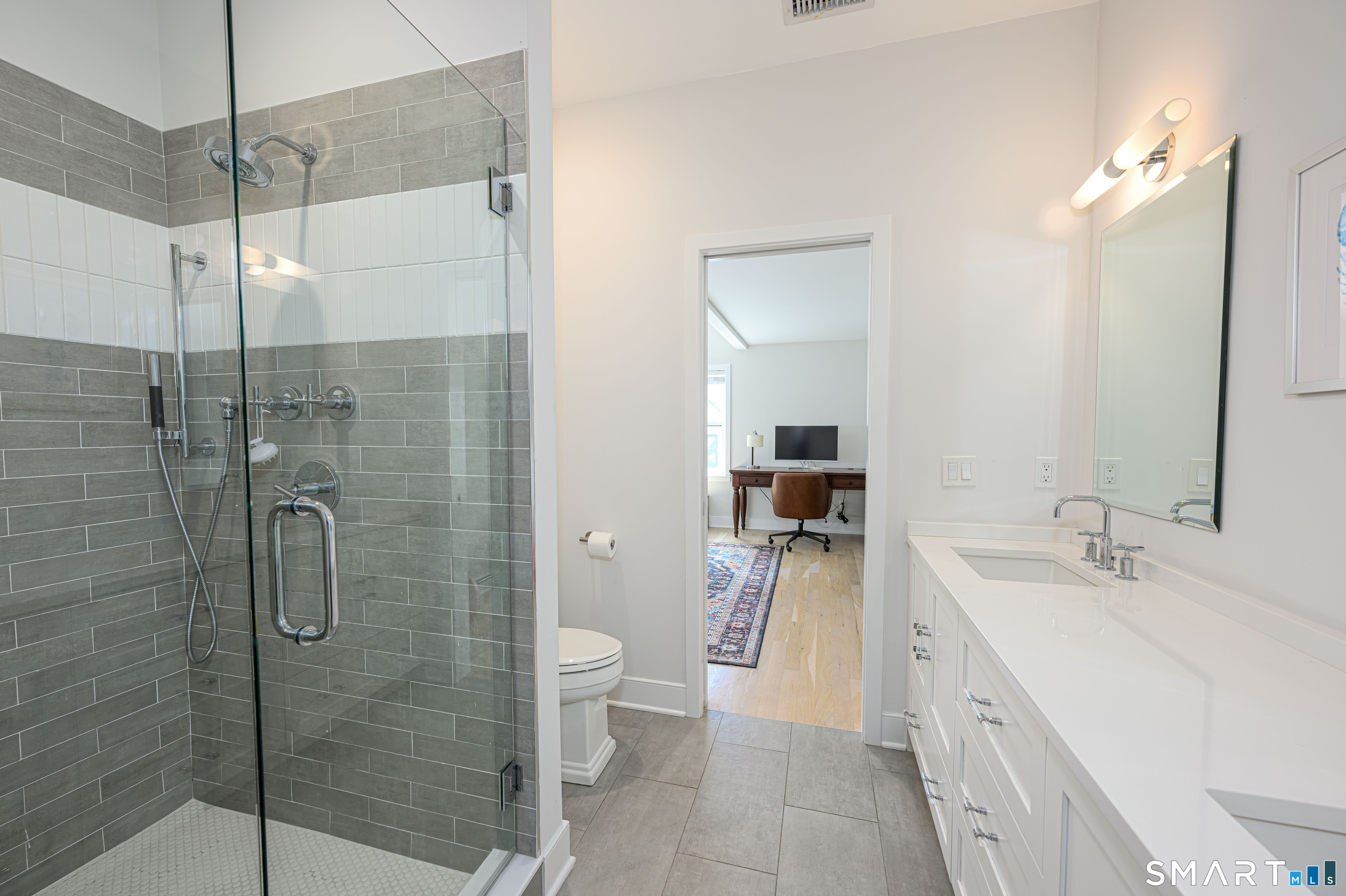 25 Beaumont Street Fairfield CT 06824