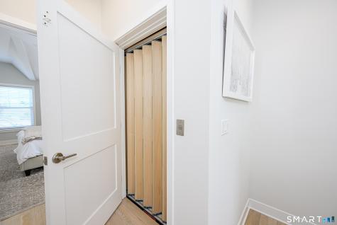 25 Beaumont Street Fairfield CT 06824