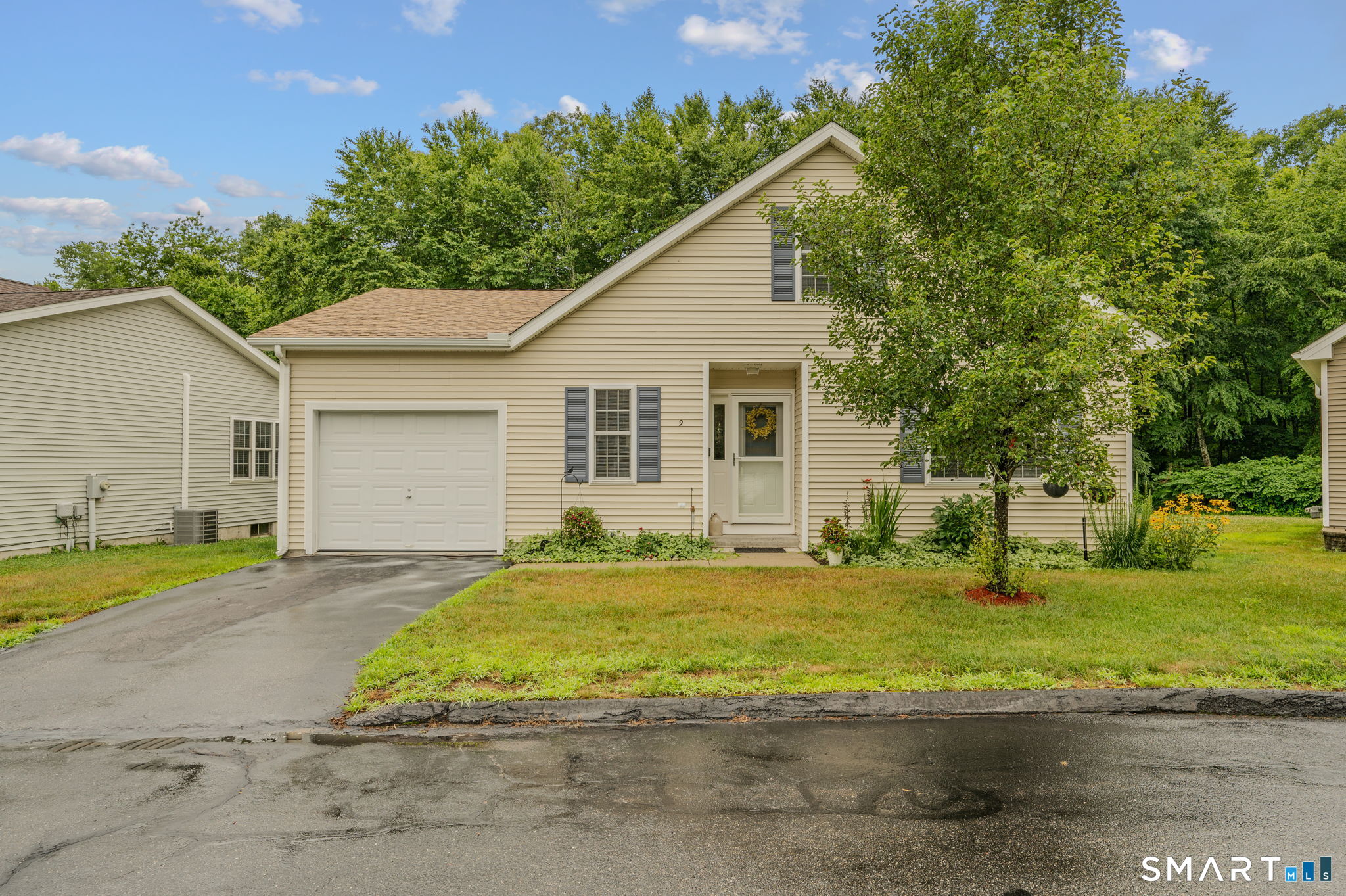 9 Trading Cove Circle Norwich CT 06360