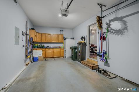 9 Trading Cove Circle Norwich CT 06360