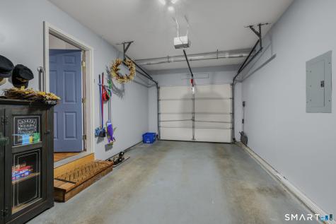 9 Trading Cove Circle Norwich CT 06360
