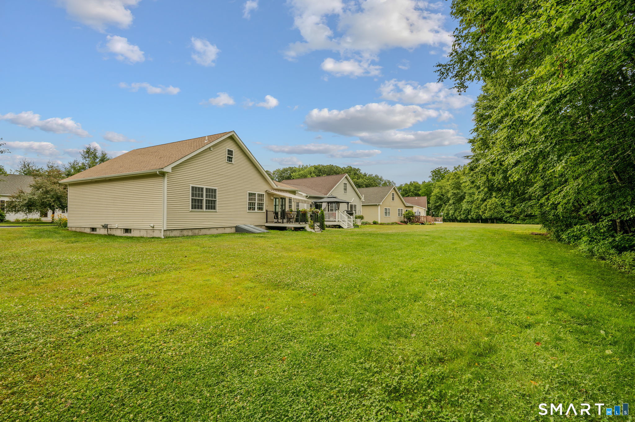 9 Trading Cove Circle Norwich CT 06360