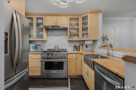 9 Trading Cove Circle Norwich CT 06360