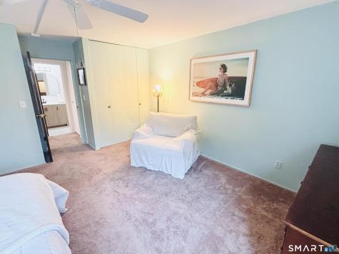 65 West Westridge West Road New London CT 06320