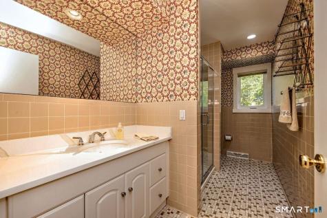 209 Acorn Lane Stratford CT 06614