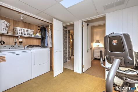209 Acorn Lane Stratford CT 06614