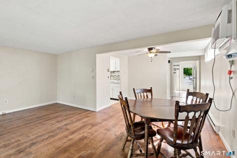 30 Cinnamon Springs South Windsor CT 06074
