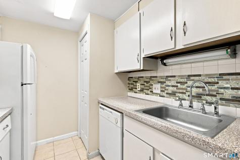 30 Cinnamon Springs South Windsor CT 06074