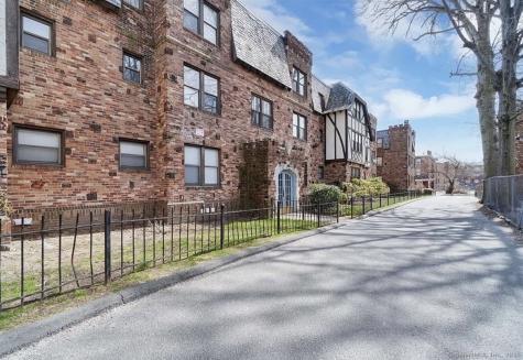 16 Townley Street Hartford CT 06154