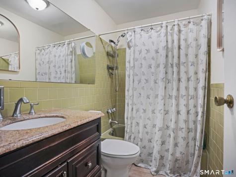 1000 Knapps Highway Fairfield CT 06825