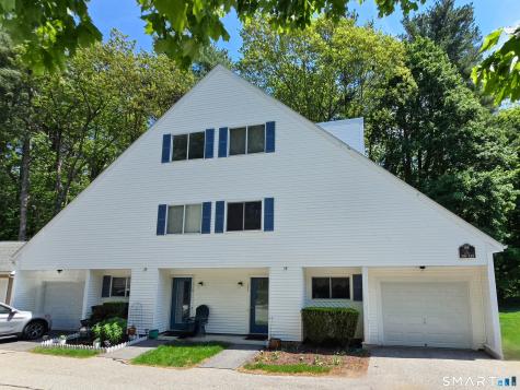 65 Perry Street Putnam CT 06260