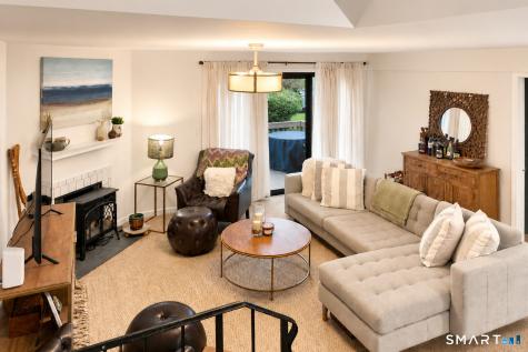 41 Happy Hollow Circle Stratford CT 06614