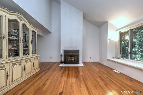 690 Forest Road West Haven CT 06516