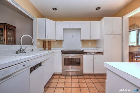 690 Forest Road West Haven CT 06516